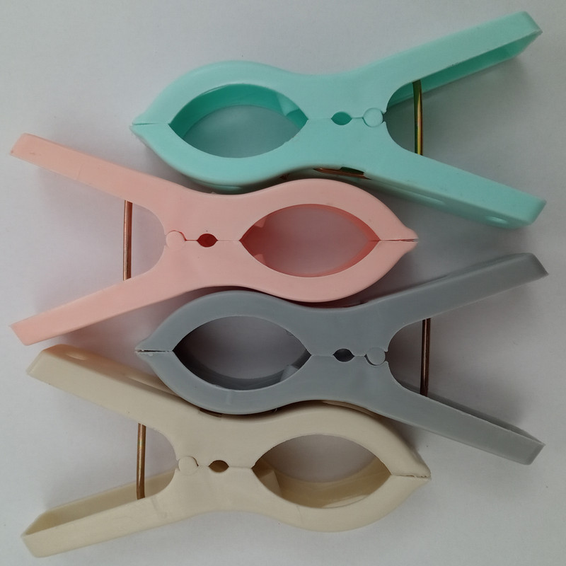 گیره لباس آرام پلاست مدل 2024 بسته 12 عددی