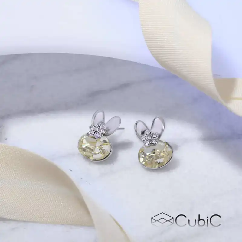 گوشواره زنانه کوبیک مدل QE-53821
