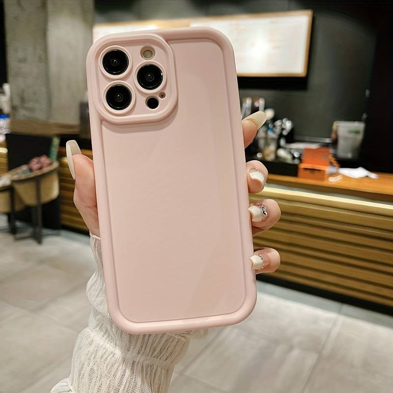 کاور موکولو مدل Silicone Puffer Strap مناسب برای گوشی موبایل اپل iPhone 16 Pro به همراه بند آویز