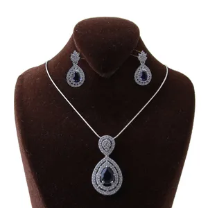     نیم ست نقره زنانه بازرگانی میلادی کد NTR_234