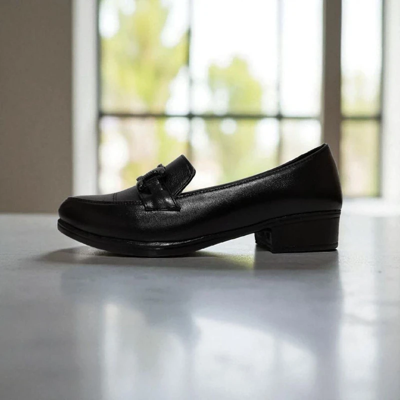 عکس شماره 6 : کفش زنانه مدل یاسمین