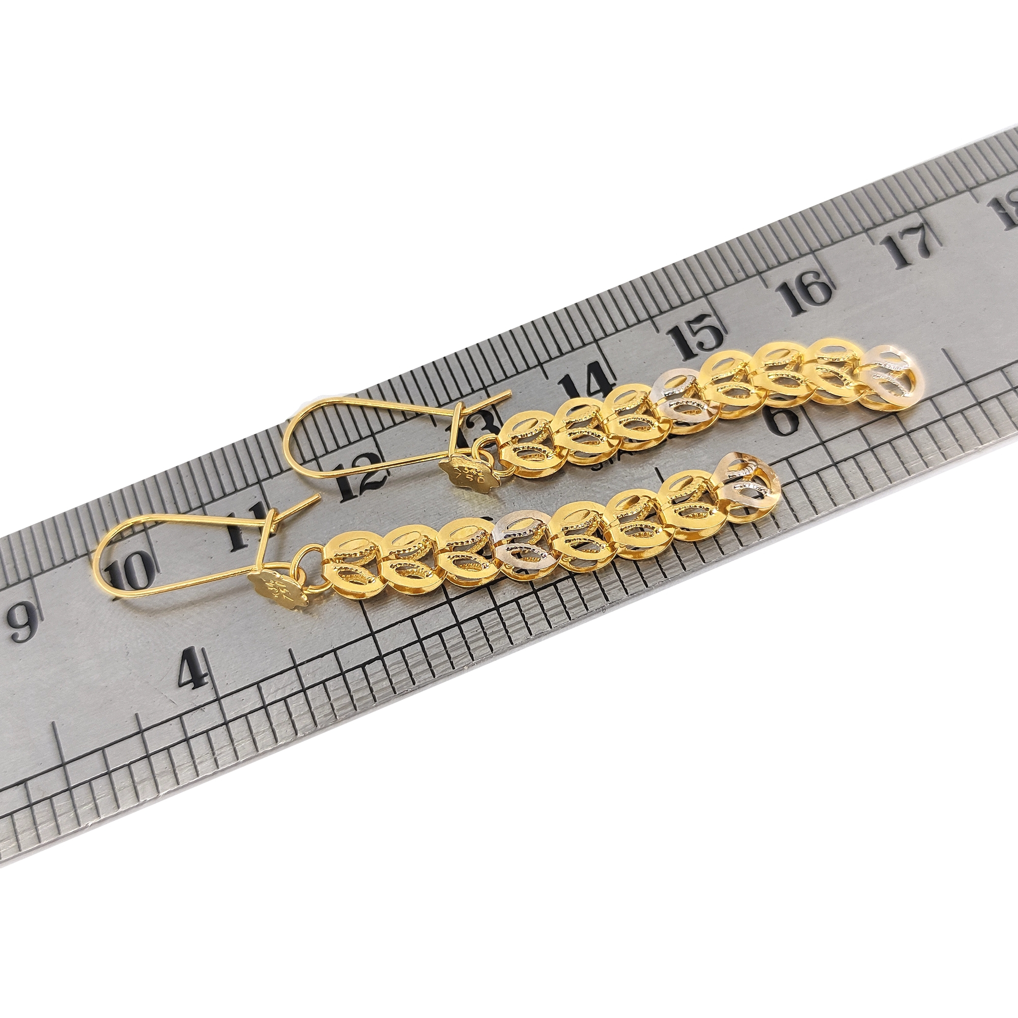 گوشواره طلا 18 عیار زنانه طلا و جواهرسازی افرا مدل لیزری 156