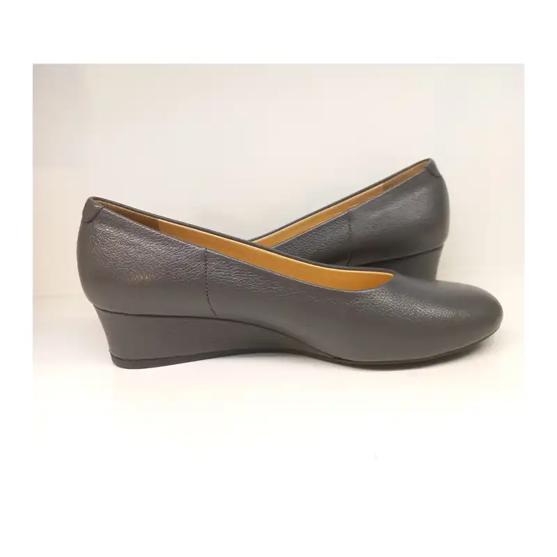 کفش روزمره زنانه سرزمین چرم کد 141749 رنگ طوسی