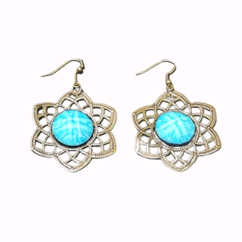 گوشواره زنانه مدل سنتی GV122