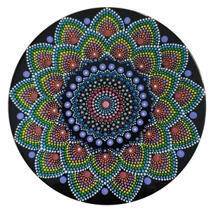 بشقاب دیوارکوب سفالی طرح نقطه کوبی