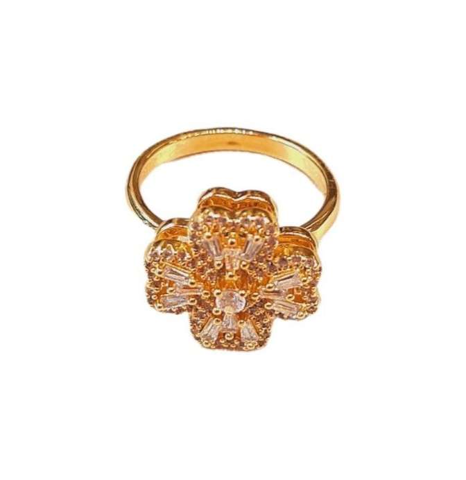 انگشتر زنانه مدل گل چرخون نگین دار