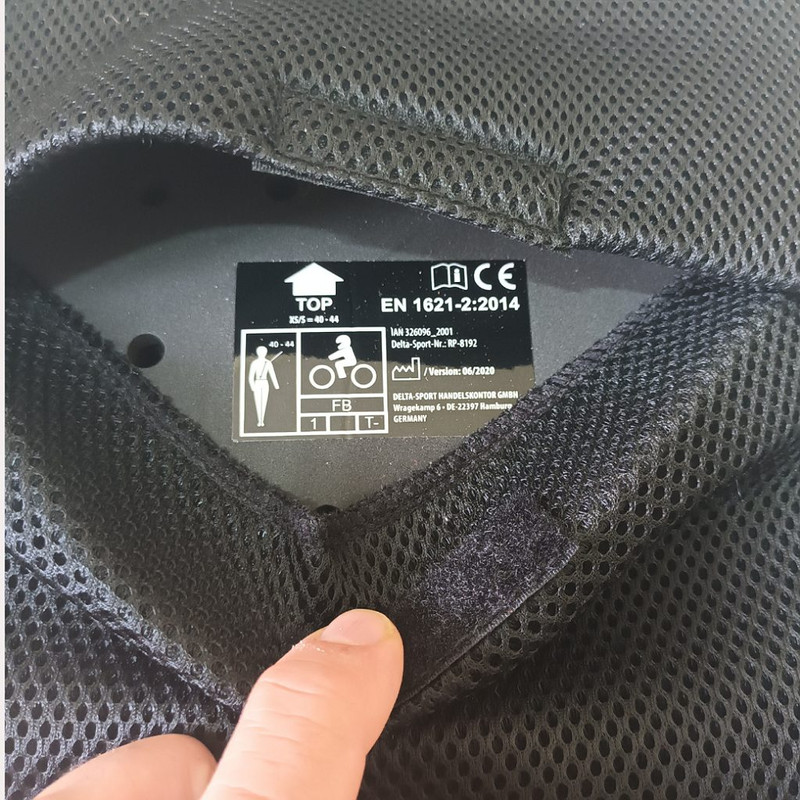 جلیقه ایمنی کریویت  مدل SM74