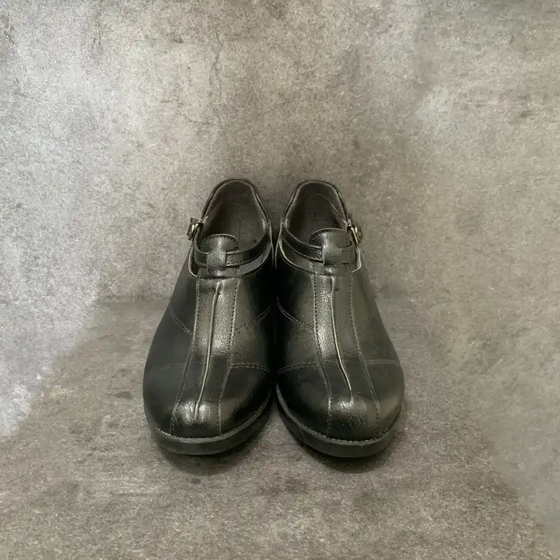 کفش زنانه مدل نیلوفر