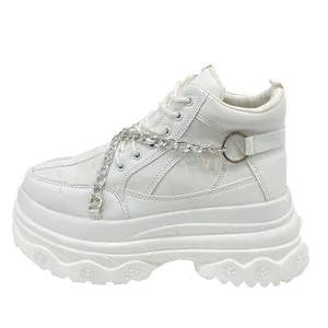 نیم بوت زنانه مدل آیسان دو زنجیره