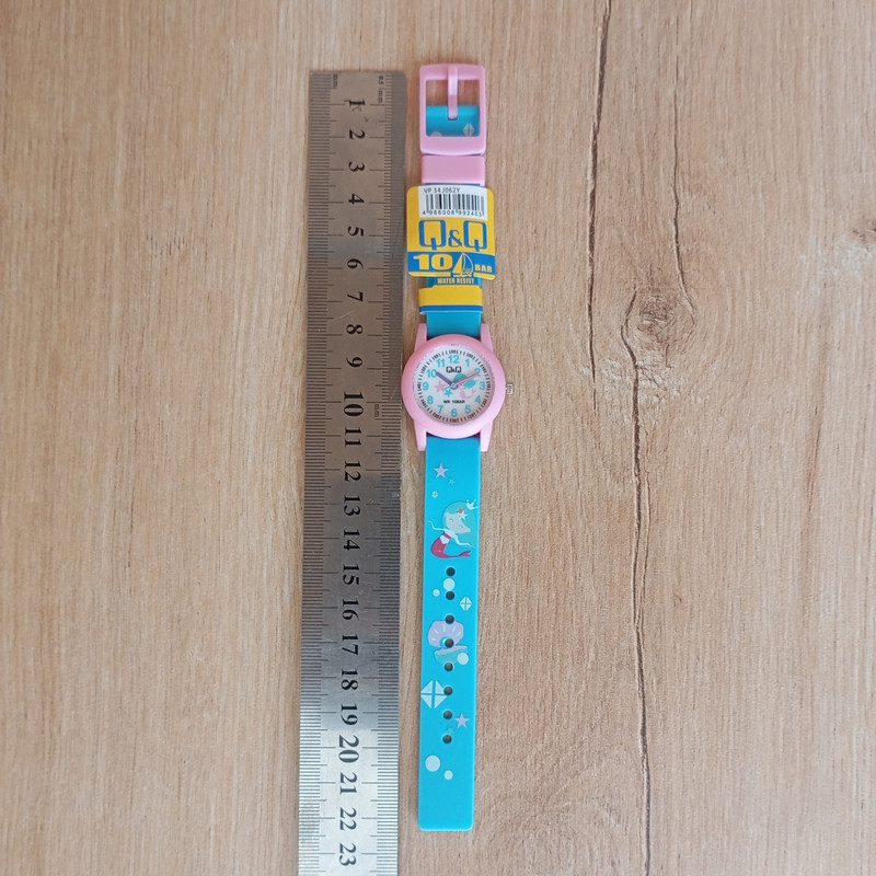 ساعت مچی عقربه ای بچگانه کیو اند کیو مدل VP34J062Y-19