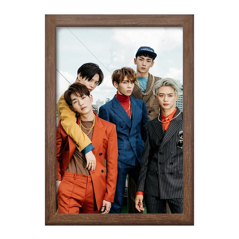 تابلو خندالو طرح گروه شاینی Shinee  کد 12354