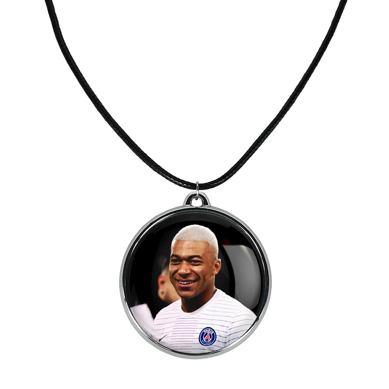 گردنبند خندالو مدل کیلیان امباپه کد 1403114022