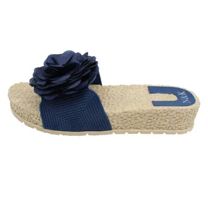 دمپایی زنانه نیکتا مدل 032-DBE-A گلدار