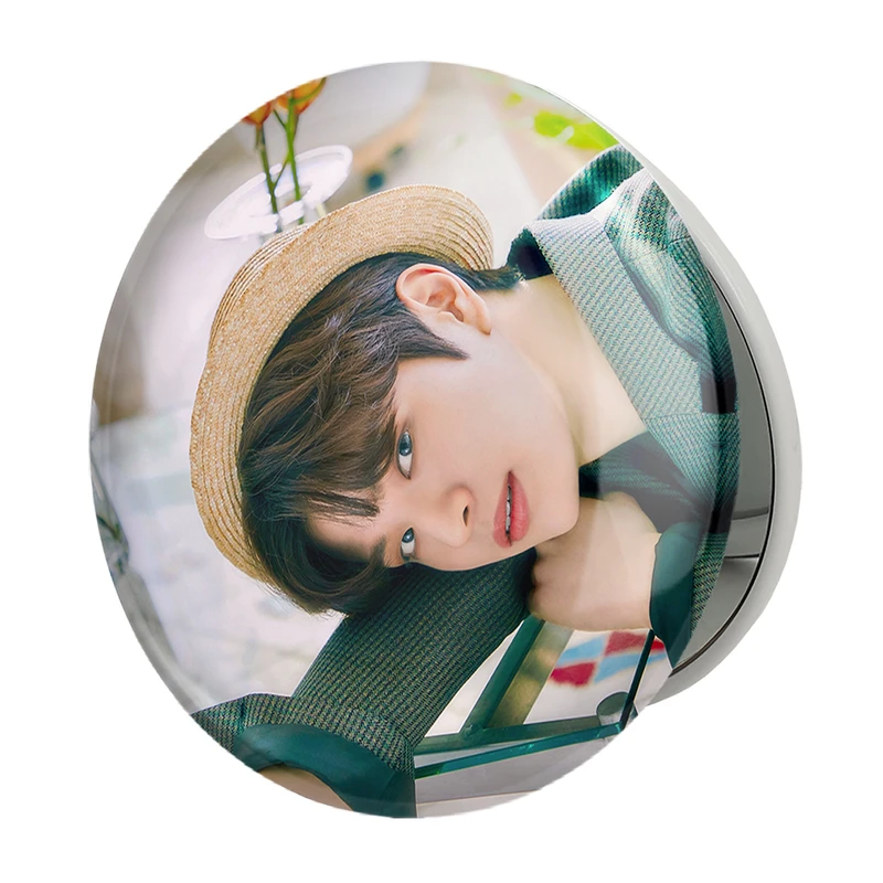 آینه جیبی خندالو طرح سونگمین گروه استری کیدز Stary Kids مدل تاشو کد 16938 