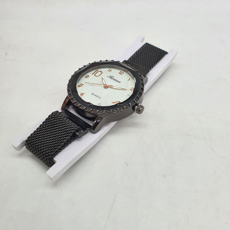 ساعت مچی عقربه ای زنانه مدل M78W