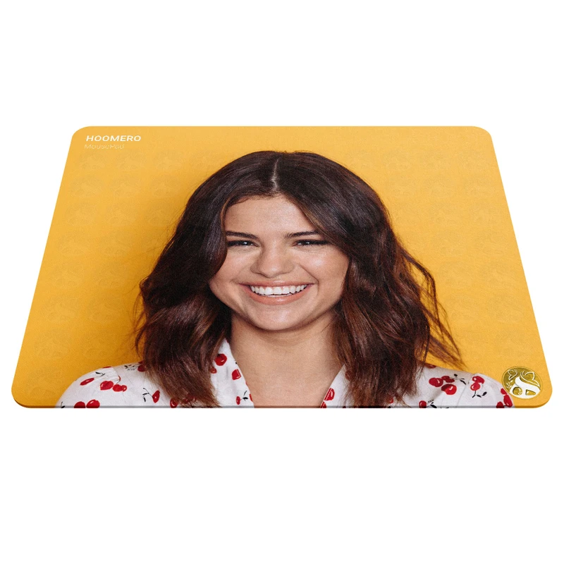ماوس پد هومرو مدل A8581 طرح سلنا گومز