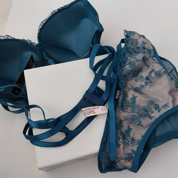 ست شورت و سوتین زنانه مدل ویگای کور کد 4201