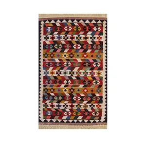 گلیم دستباف نیم متری طرح قشقایی کد A91210
