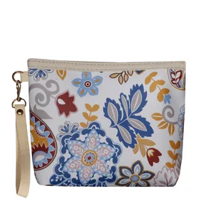 کیف لوازم آرایش زنانه مدل چرم بوستان کد 008