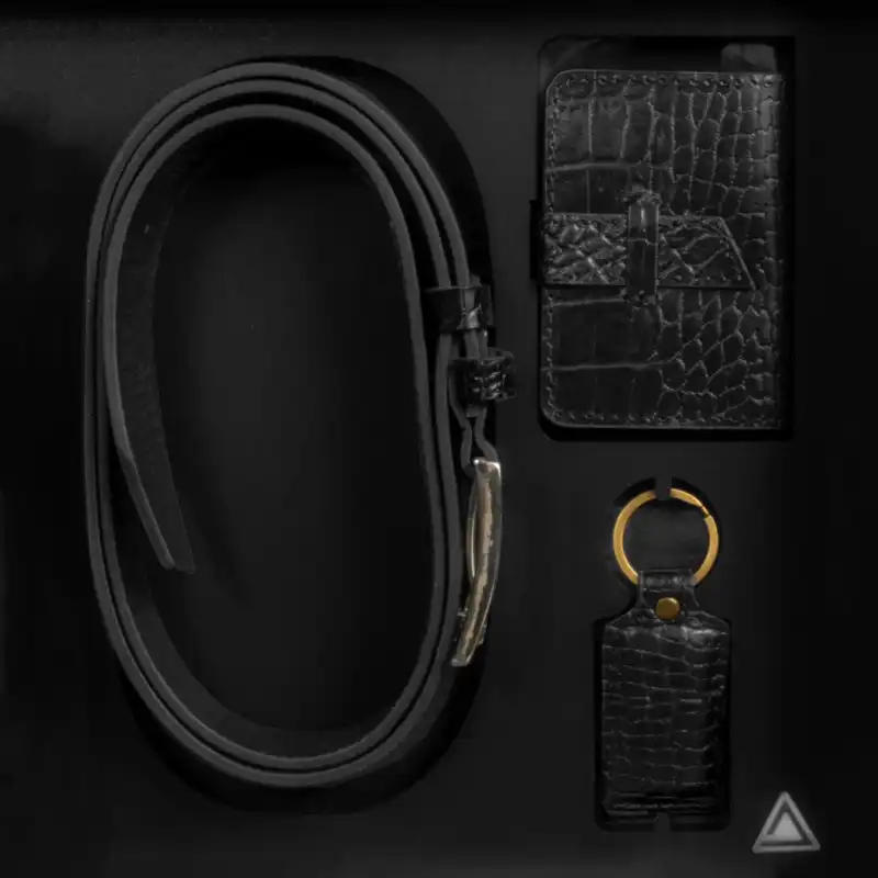 ست هدیه چرم آراهمراه مدل ARASET36