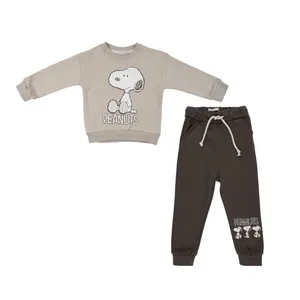 ست سویشرت آستین بلند و شلوار راحتی پسرانه فیورلا مدل اسنوپ بازیگوش 35539