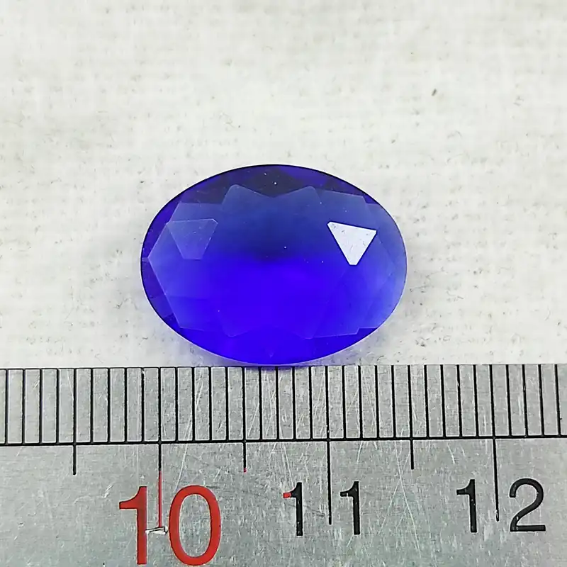 سنگ یاقوت کبود سلین کالا مدل بیضی کد pc2-1