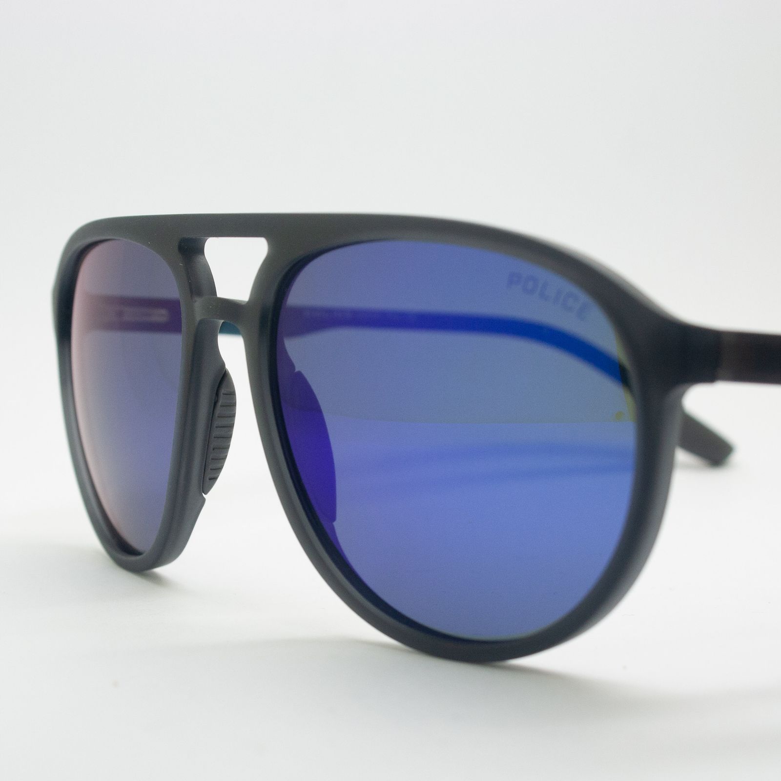 عینک آفتابی پلیس مدل FC03-12 C07 -  - 5