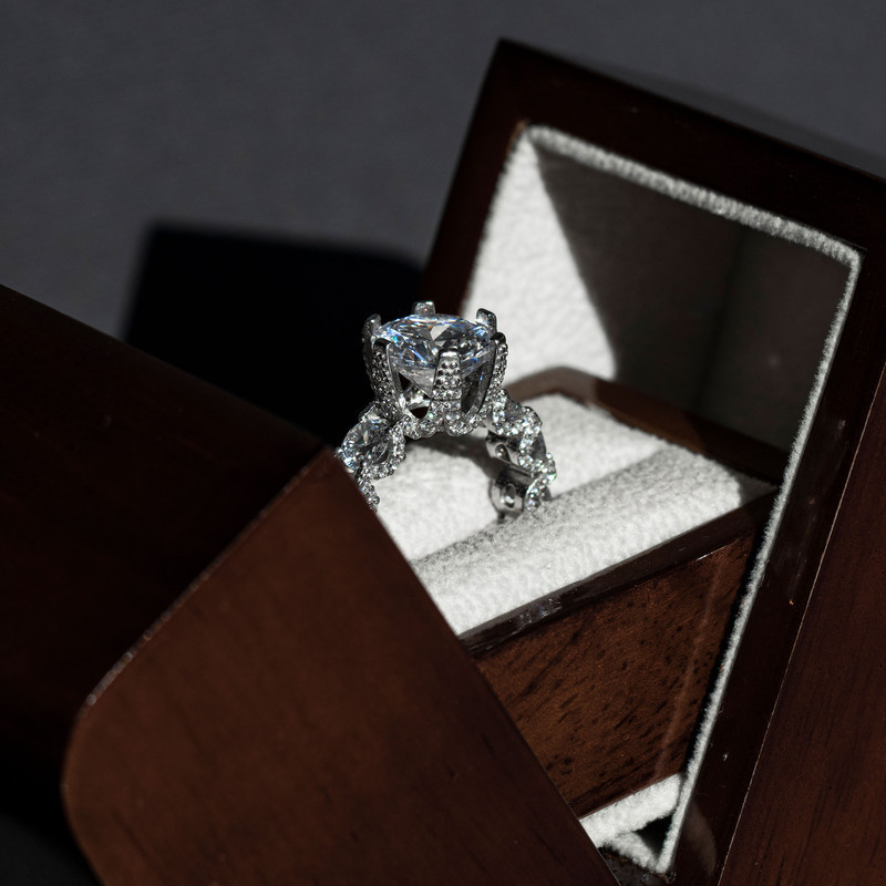 انگشتر نقره زنانه مدل غیاث کد RZZDEH-079