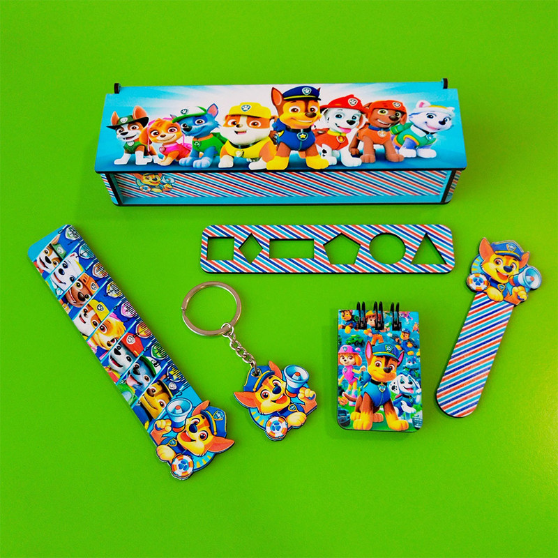 ست لوازم التحریر مدل  چوبی طرح سگهای نگهبان فانتزی کد 02 مجموعه 6 عددی