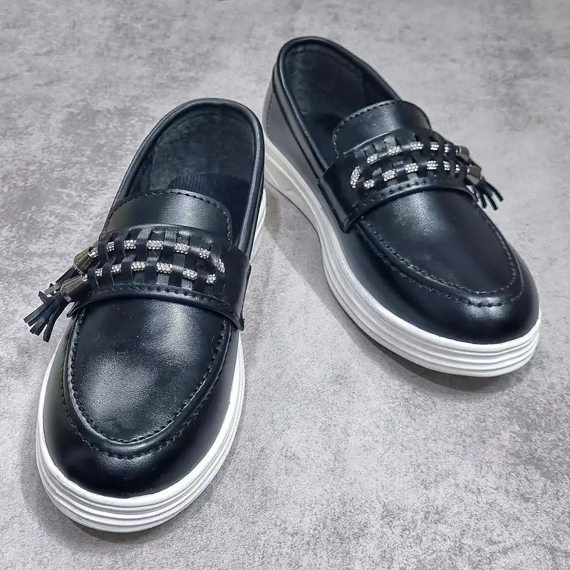 کفش کالج زنانه مدل رامیلا2023