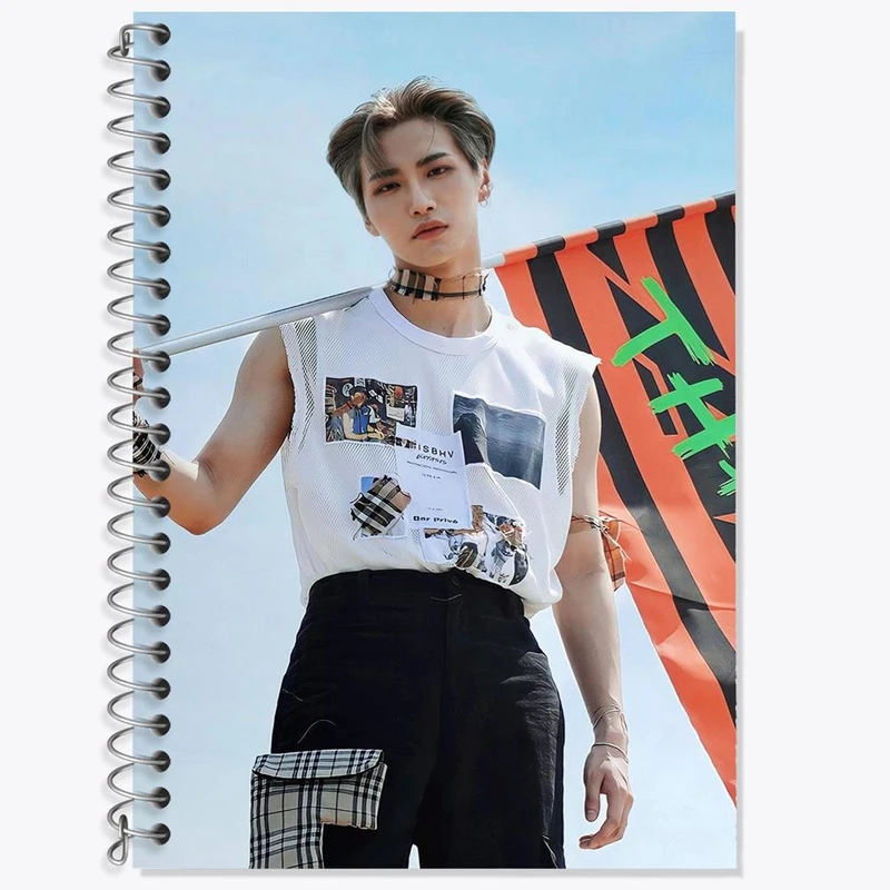 دفتر زبان 50 برگ خندالو مدل دو خط طرح سونگهوا گروه ایتیز ATEEZ کد 21261