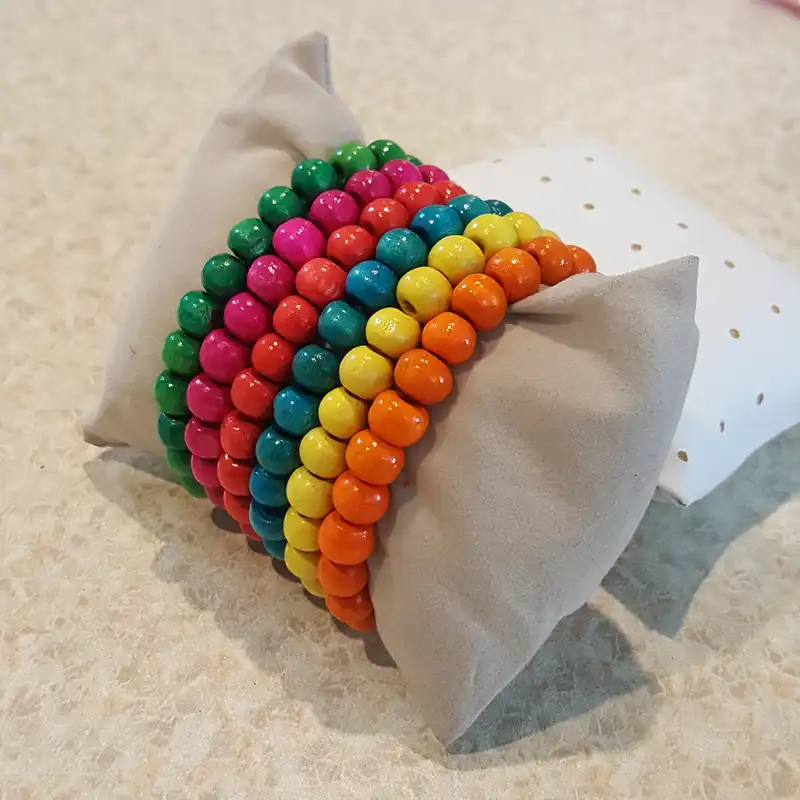 دستبند دخترانه مدل رنگارنگ بسته 6 عددی