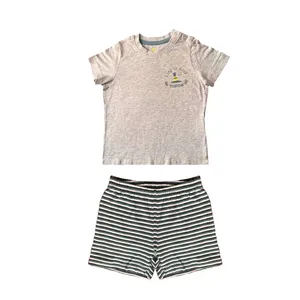 ست تی شرت آستین کوتاه و شلوارک پسرانه لوپیلو مدل آناناس کد 2022