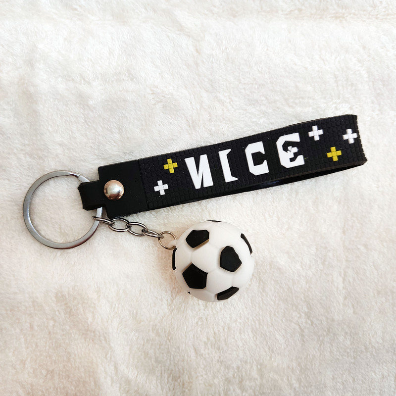 جاکلیدی مدل سیلیکونی طرح توپ فوتبال نایس کد DB20 جاکلیدی مدل سیلیکونی طرح توپ فوتبال نایس کد DB20