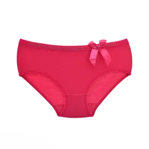 شورت زنانه مدل اسلیپ جلو نگینی