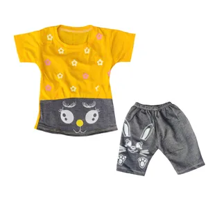 ست تی شرت آستین کوتاه و شلوارک دخترانه مدل خرگوش کد 0963
