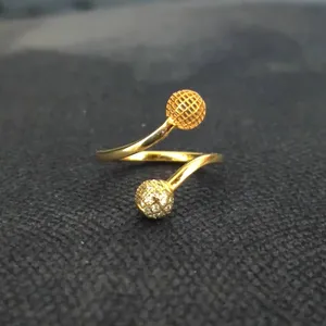 انگشتر طلا 18 عیار زنانه قیراط مدل GH47