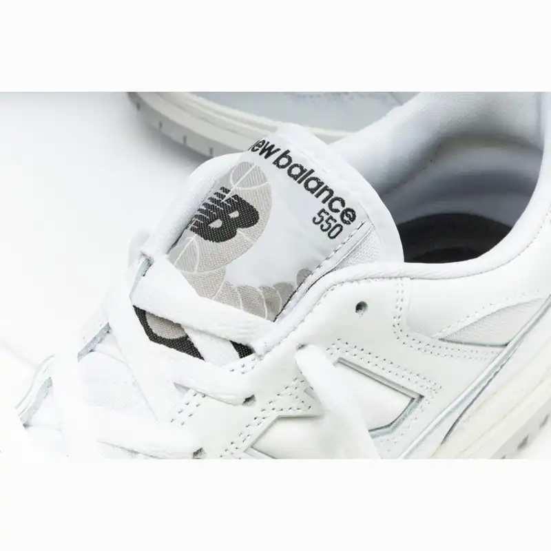 کفش راحتی زنانه مدل NB550