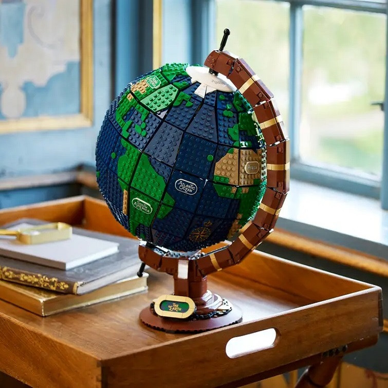 ساختنی مدل کره زمین