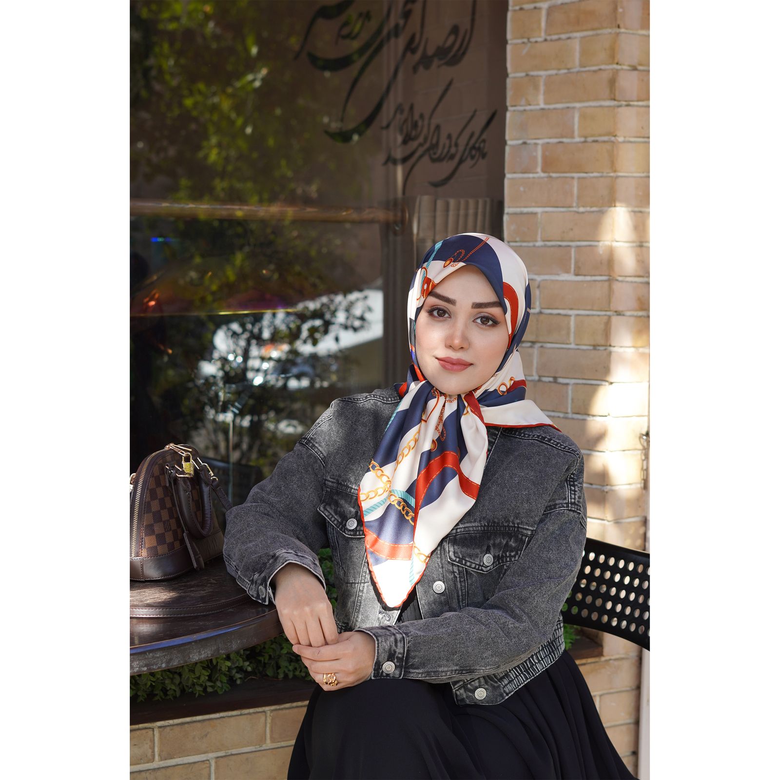 روسری زنانه مدل ابریشم روز مادر طرح زنجیری جدید کد ana-2955 - - 6