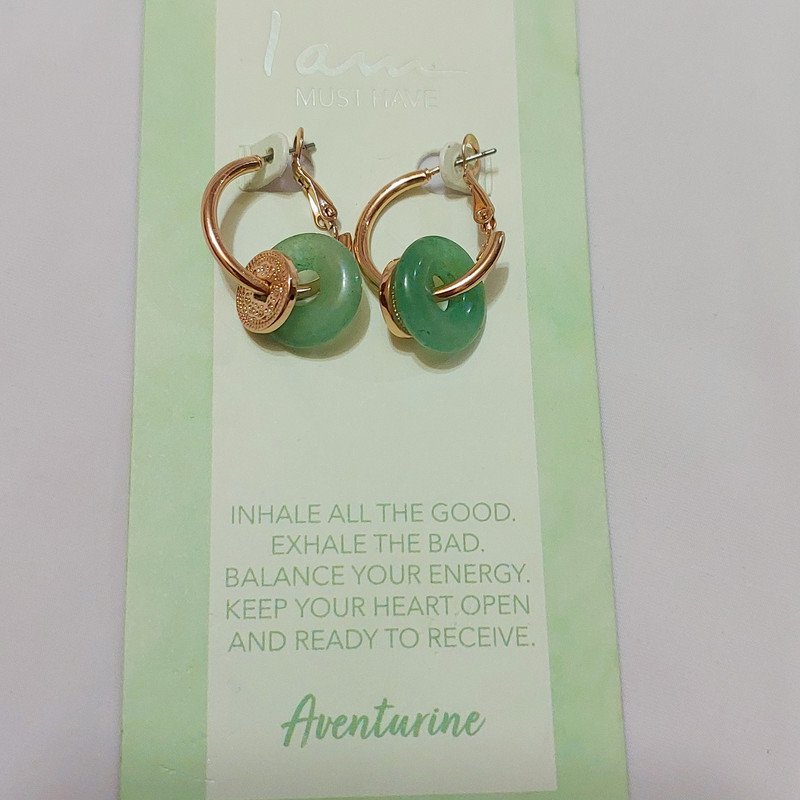 گوشواره زنانه آی ام مدل آونتورین کد B گوشواره زنانه آی ام مدل آونتورین کد B