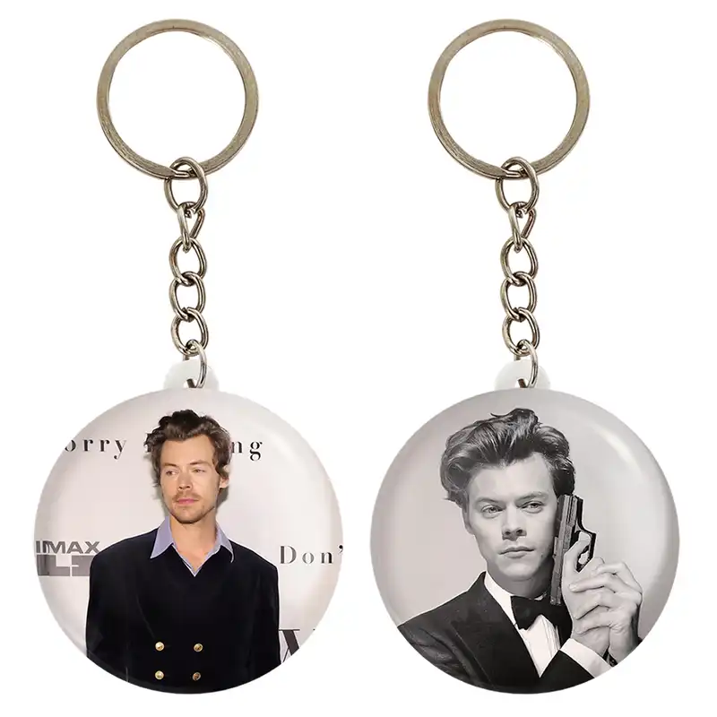 جاکلیدی خندالو مدل هری استایلز گروه موسیقی وان دایرکشن کد 1888418885 مجموعه 2 عددی