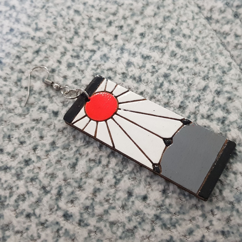 گوشواره دخترانه مدل انیمه شیطان کش