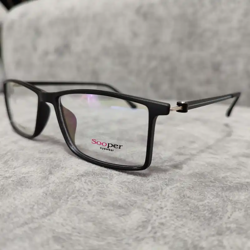 فریم عینک طبی مدل کائوچو دسته تیتانیوم کد 0150