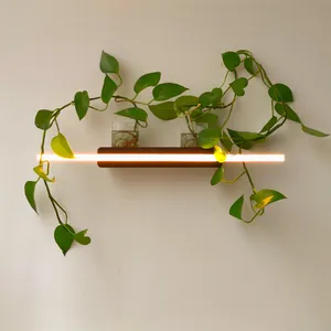 چراغ دیواری الکتروتک آرانا مدل WL103BL