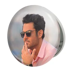 آینه جیبی خندالو طرح محمدرضا گلزار مدل تاشو کد 10455 