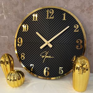 نقد و بررسی ساعت دیواری اِلِنسی مدل Cross کد 40c توسط خریداران