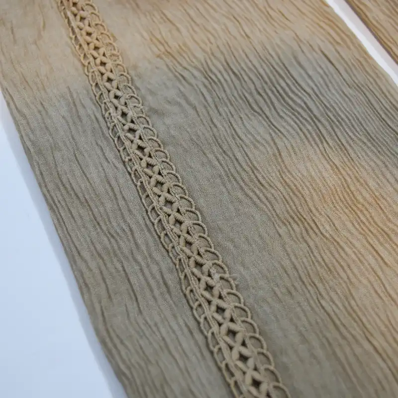 شال زنانه مدل پلیسه دانتل طولی کد D26