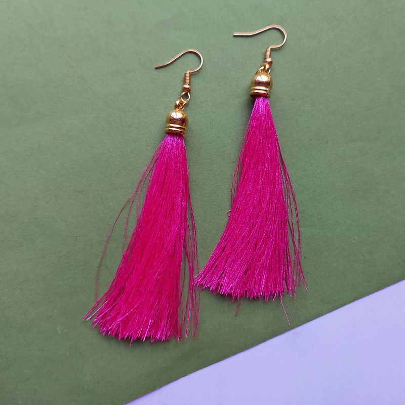 گوشواره زنانه مدل منگوله ای کد EP027 گوشواره زنانه مدل منگوله ای کد EP027