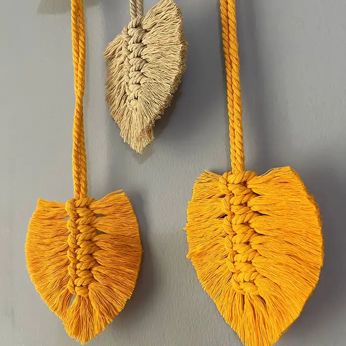 آویز بافتنی مدل مکرومه طرح رنگین کمان